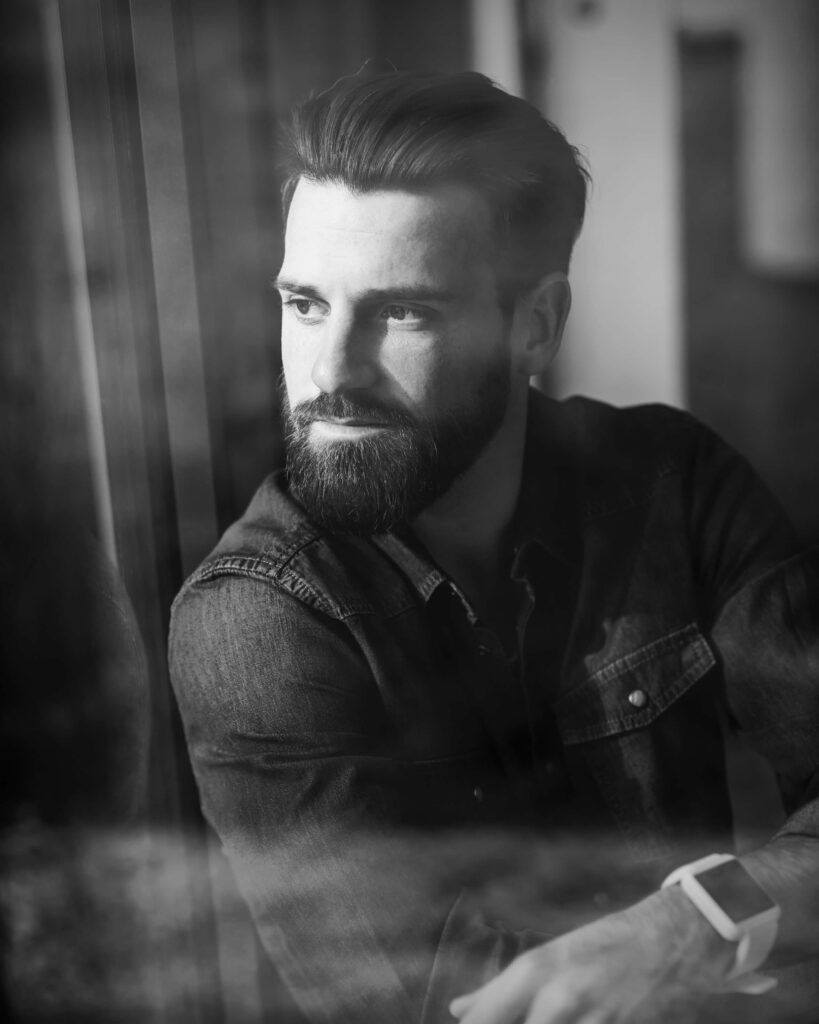 Cómo aplicar el minimalismo varonil