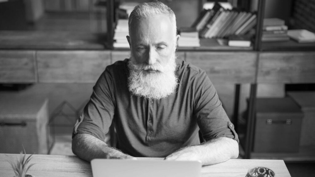 El emprendedor contemporáneo requiere pocas herramientas y más acciones.